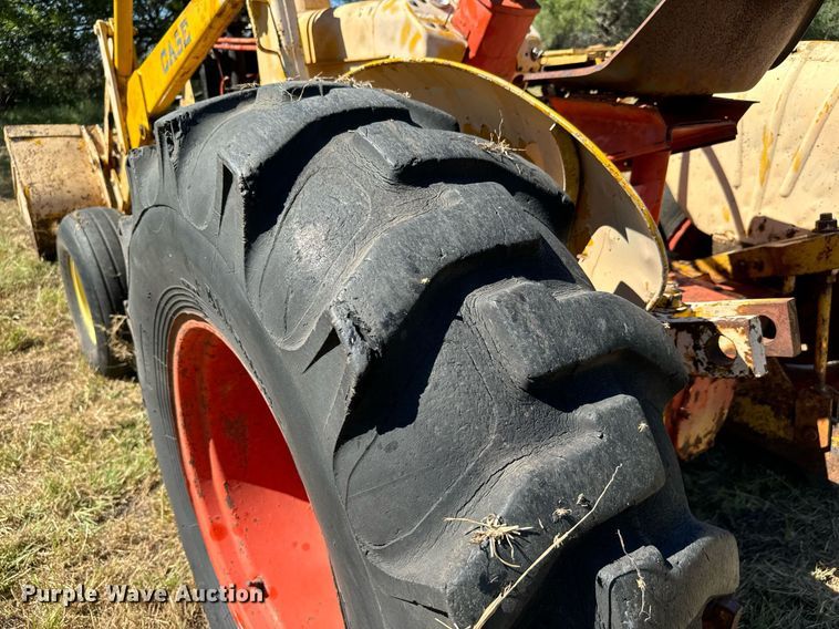 image for item MV9078 1968 Case 580CK tractor