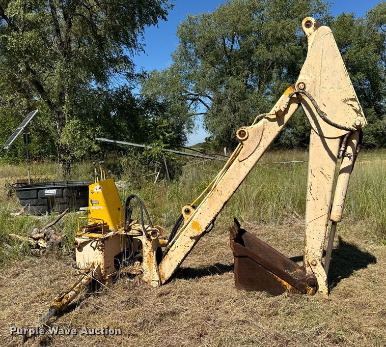image for item MV9078 1968 Case 580CK tractor