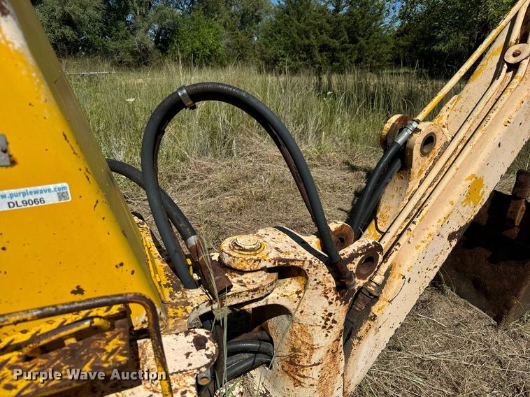 image for item MV9078 1968 Case 580CK tractor