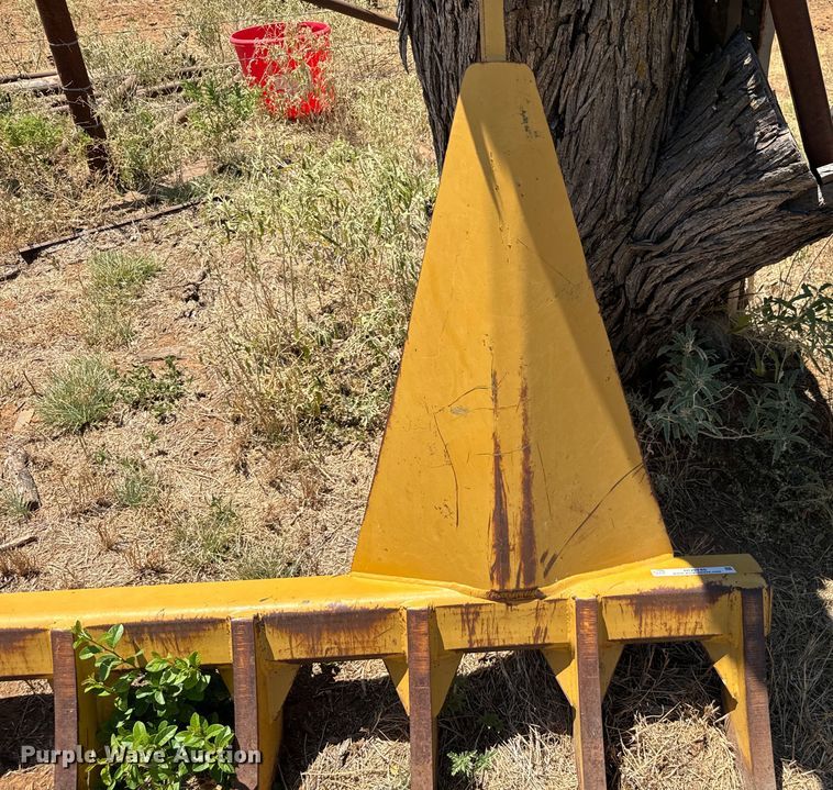image for item NQ9745 Dozer rake attachment 
