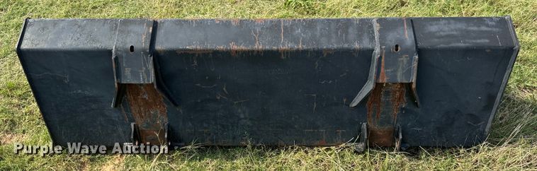 image for item NQ9757 1980 John Deere 4240 tractor