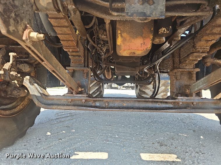 image for item NX9004 1985 GMC C7000 vacuum truck