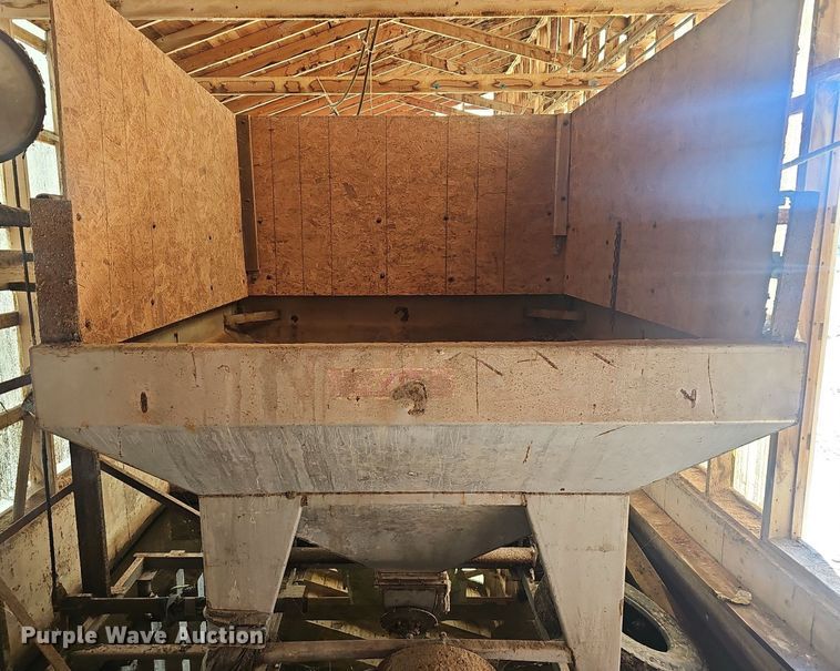 image for item NX9091 Layco fertilizer scale 