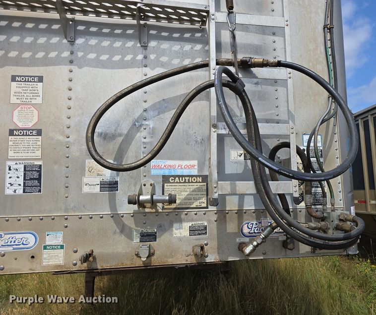 image for item OD9722 1999 Wilson DWG-400W live bottom trailer