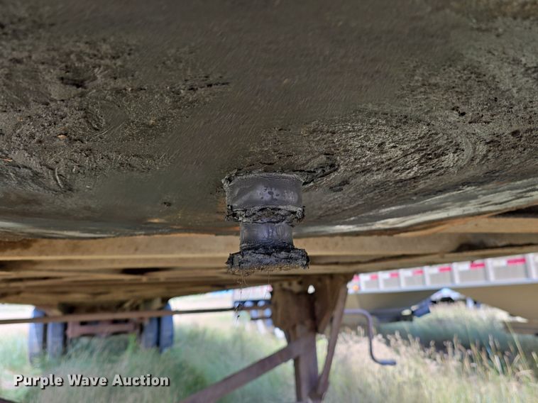 image for item OD9722 1999 Wilson DWG-400W live bottom trailer