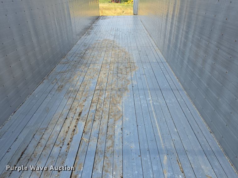 image for item OD9722 1999 Wilson DWG-400W live bottom trailer