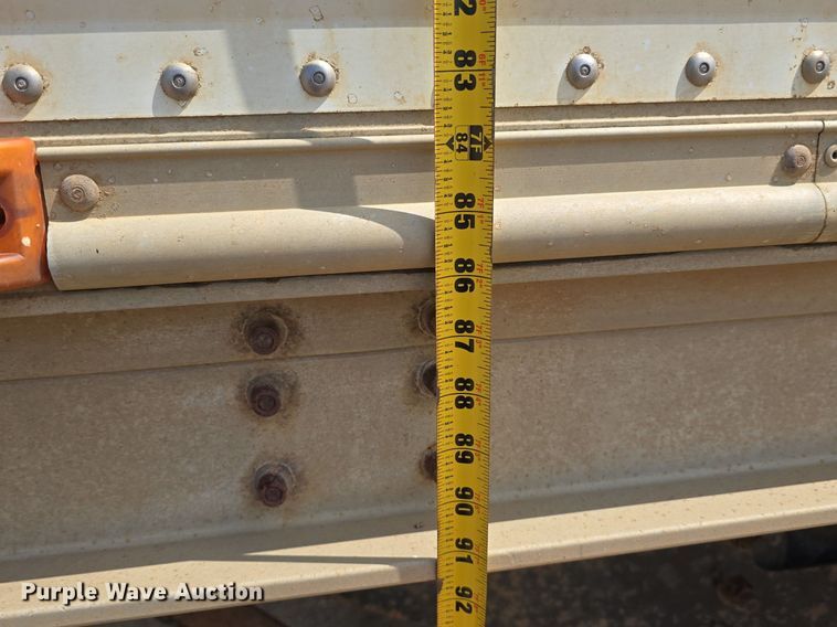 image for item OD9722 1999 Wilson DWG-400W live bottom trailer