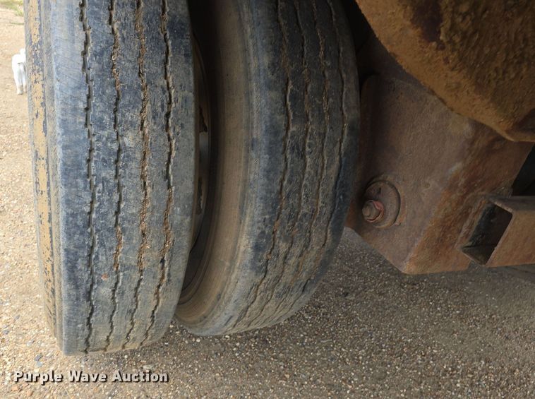 image for item OD9722 1999 Wilson DWG-400W live bottom trailer