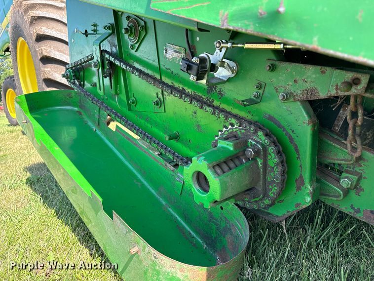 image for item OG9649 John Deere 653A all-crop head