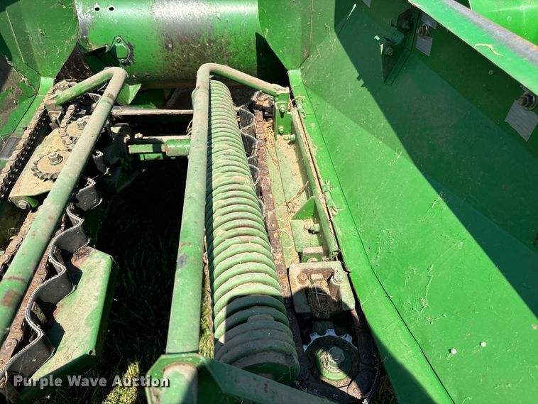 image for item OG9649 John Deere 653A all-crop head