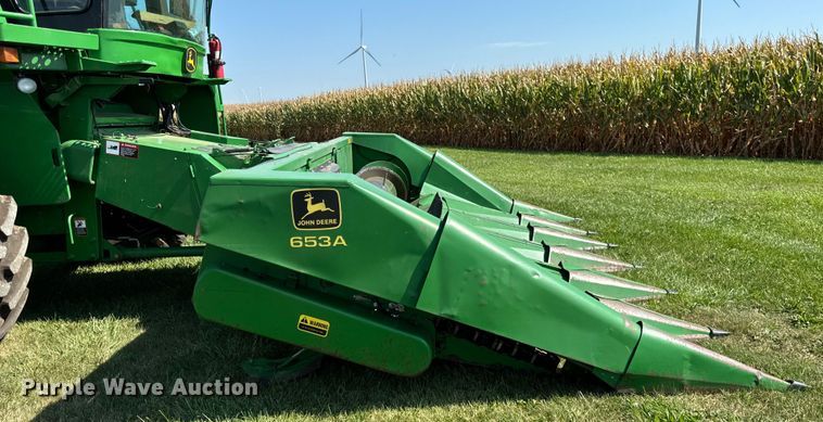 image for item OG9649 John Deere 653A all-crop head