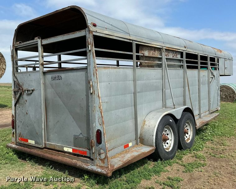 image for item OM9617 1978 Chief's Trailer Mfg livestock trailer