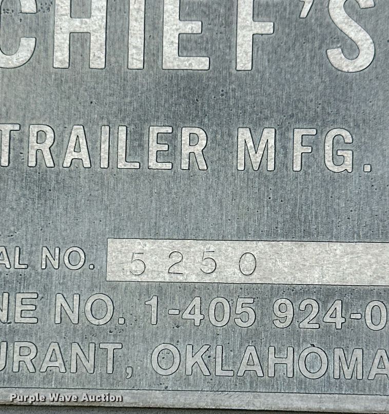 image for item OM9617 1978 Chief's Trailer Mfg livestock trailer