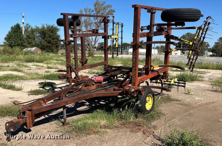 image for item OM9659 Sunflower B-19 chisel