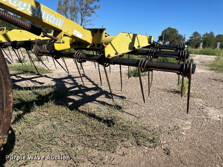 image for item OM9659 Sunflower B-19 chisel