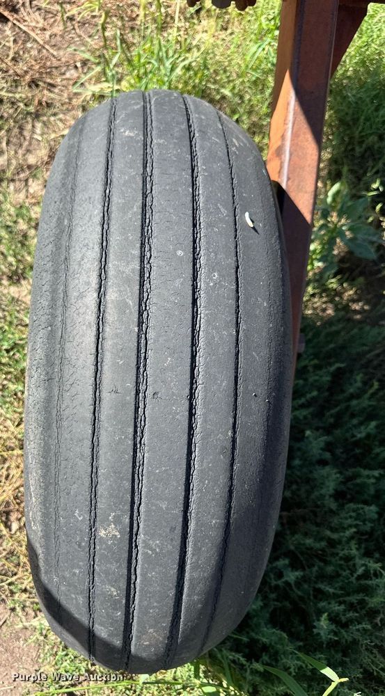 image for item OM9659 Sunflower B-19 chisel