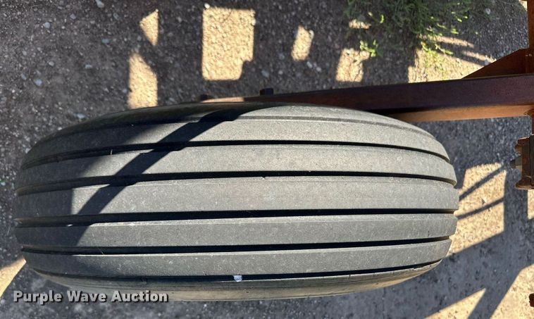 image for item OM9659 Sunflower B-19 chisel