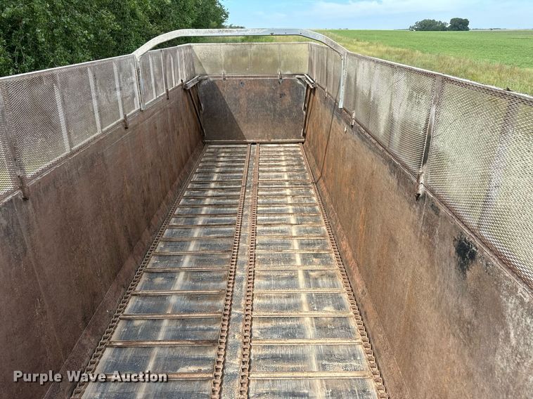 image for item OM9668 2018 Aeroswint silage trailer