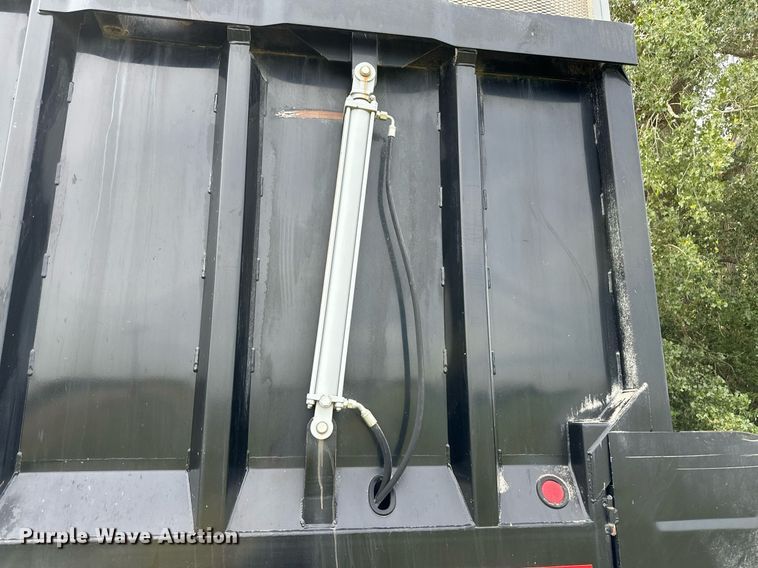 image for item OM9668 2018 Aeroswint silage trailer