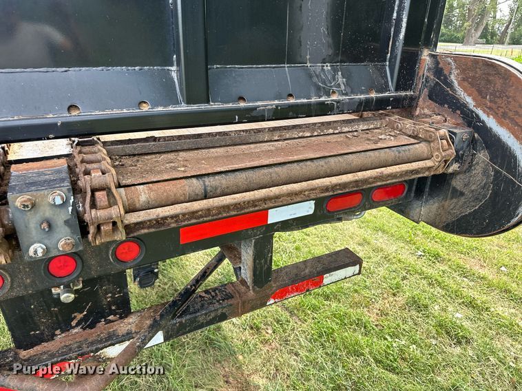 image for item OM9668 2018 Aeroswint silage trailer