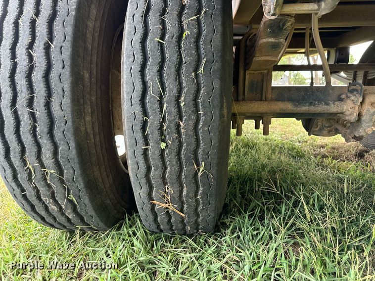 image for item OM9668 2018 Aeroswint silage trailer