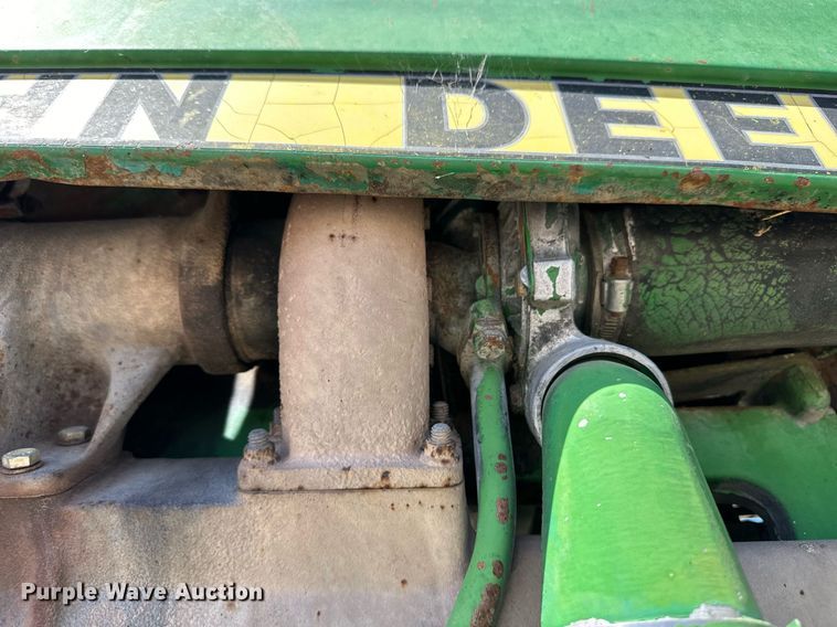image for item OM9670 1982 John Deere 4440 tractor