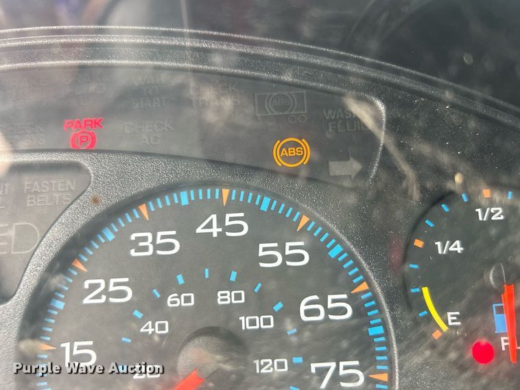 image for item DO7461 2007 International  8600 semi truck