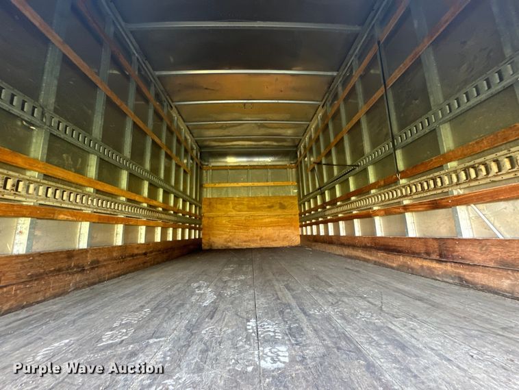 image for item DP6680 2010 Isuzu NPR box truck