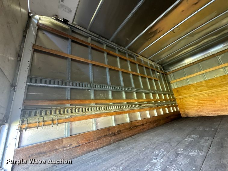 image for item DP6680 2010 Isuzu NPR box truck