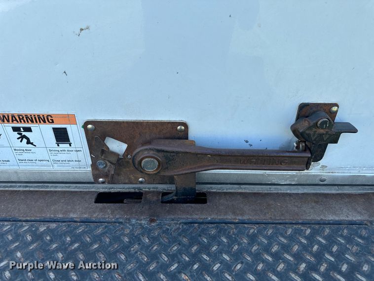 image for item DP6680 2010 Isuzu NPR box truck