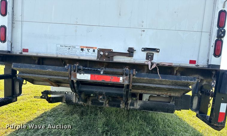 image for item DP6680 2010 Isuzu NPR box truck