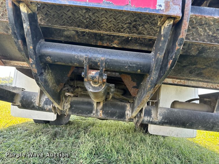 image for item DP6680 2010 Isuzu NPR box truck