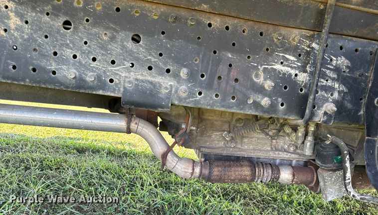 image for item DP6680 2010 Isuzu NPR box truck