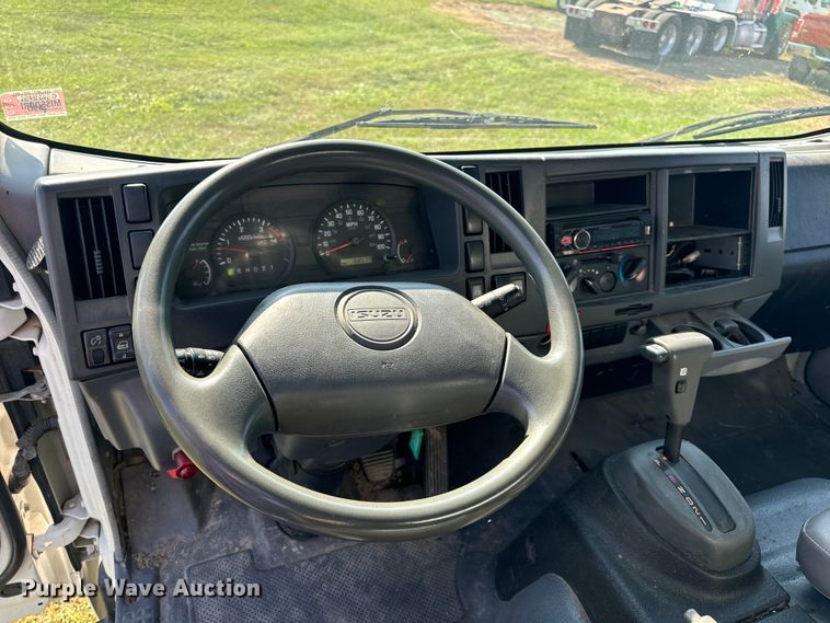 image for item DP6680 2010 Isuzu NPR box truck