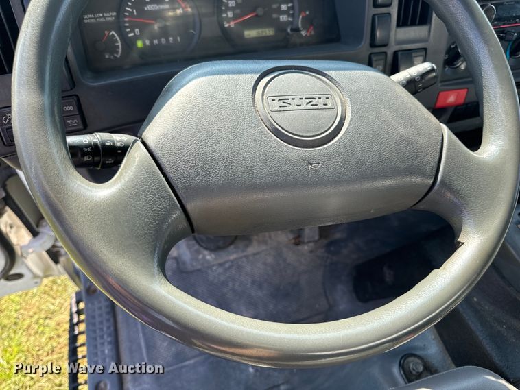 image for item DP6680 2010 Isuzu NPR box truck