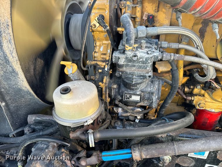 image for item DP6681 2007 Peterbilt 379 semi truck