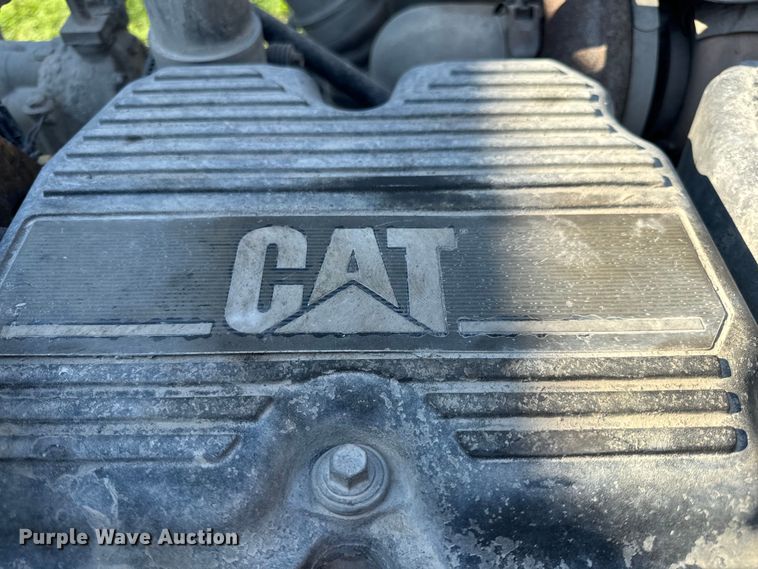 image for item DP6681 2007 Peterbilt 379 semi truck