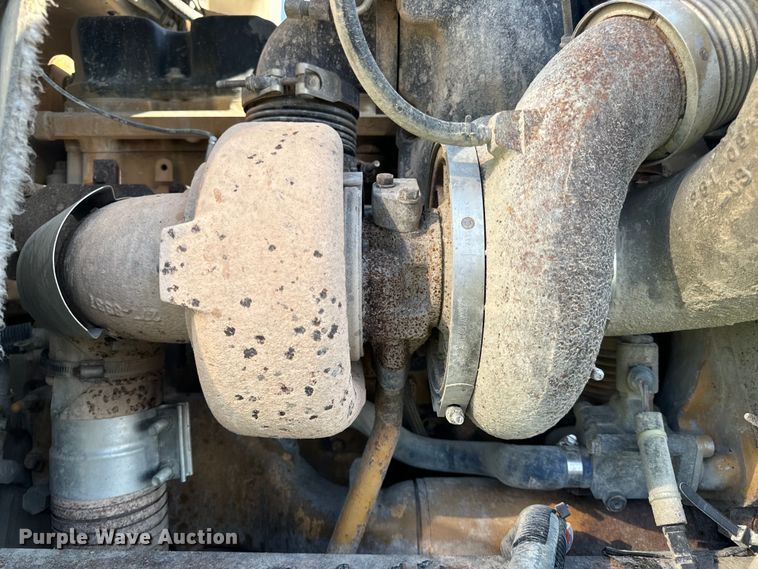 image for item DP6681 2007 Peterbilt 379 semi truck