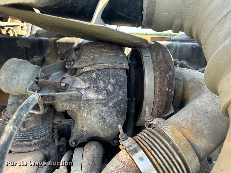 image for item DP6681 2007 Peterbilt 379 semi truck