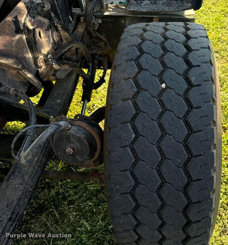 image for item DP6681 2007 Peterbilt 379 semi truck