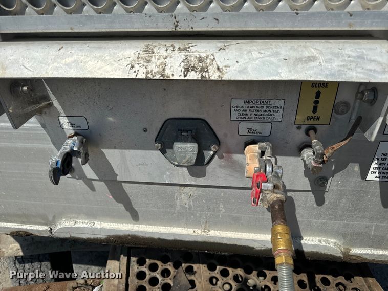 image for item DP6688 2008 Titan Trailers refuse trailer