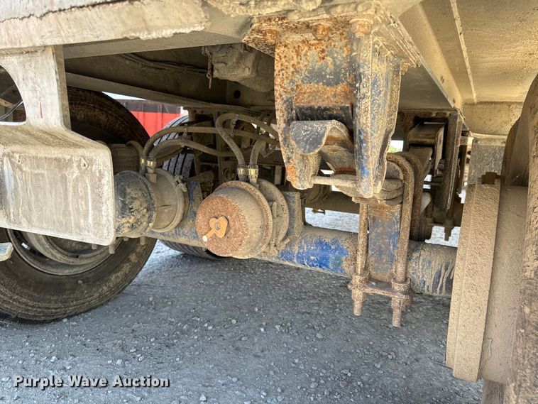 image for item DP6688 2008 Titan Trailers refuse trailer