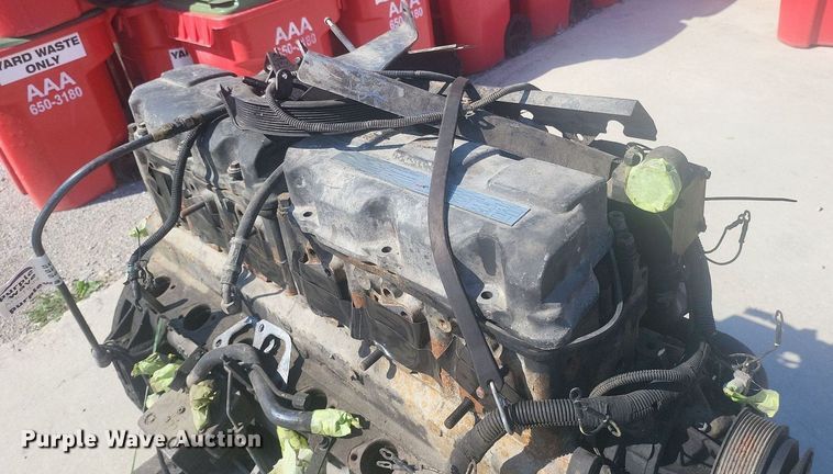 image for item DP6692 (2) Mack E7-350 engines 