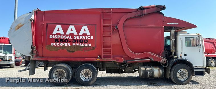 image for item DP6695 2006 Mack MR688S refuse truck