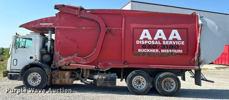 image for item DP6695 2006 Mack MR688S refuse truck