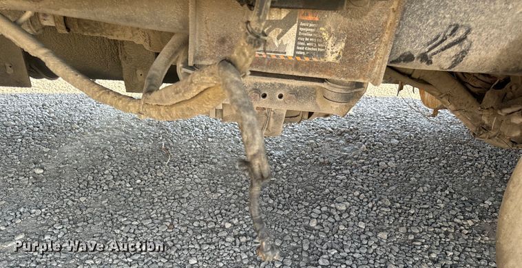 image for item DP6695 2006 Mack MR688S refuse truck