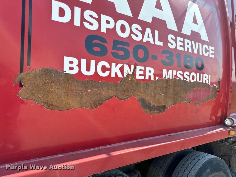 image for item DP6695 2006 Mack MR688S refuse truck