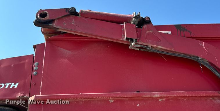 image for item DP6695 2006 Mack MR688S refuse truck