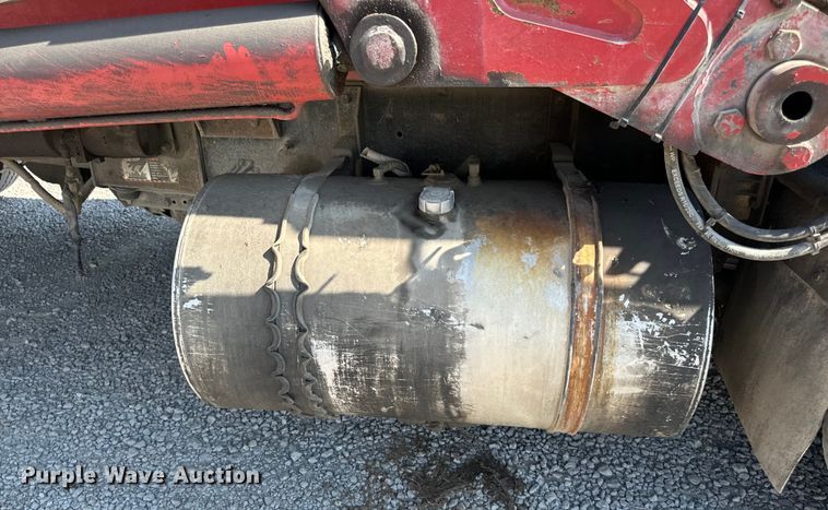 image for item DP6695 2006 Mack MR688S refuse truck