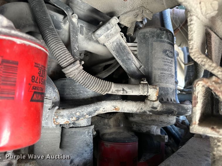 image for item DP6695 2006 Mack MR688S refuse truck